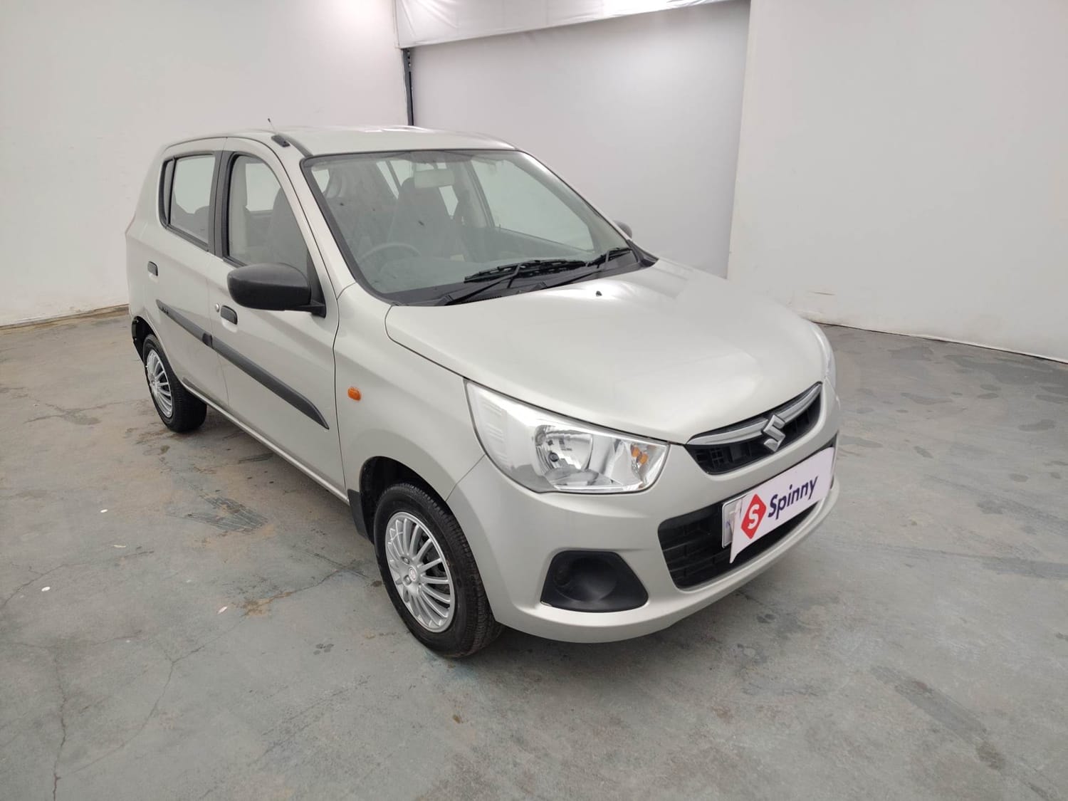 View 2016 Maruti Suzuki Alto K10 VXI Image 7 Used 2016 Maruti Suzuki Alto K10 VXI Image 7