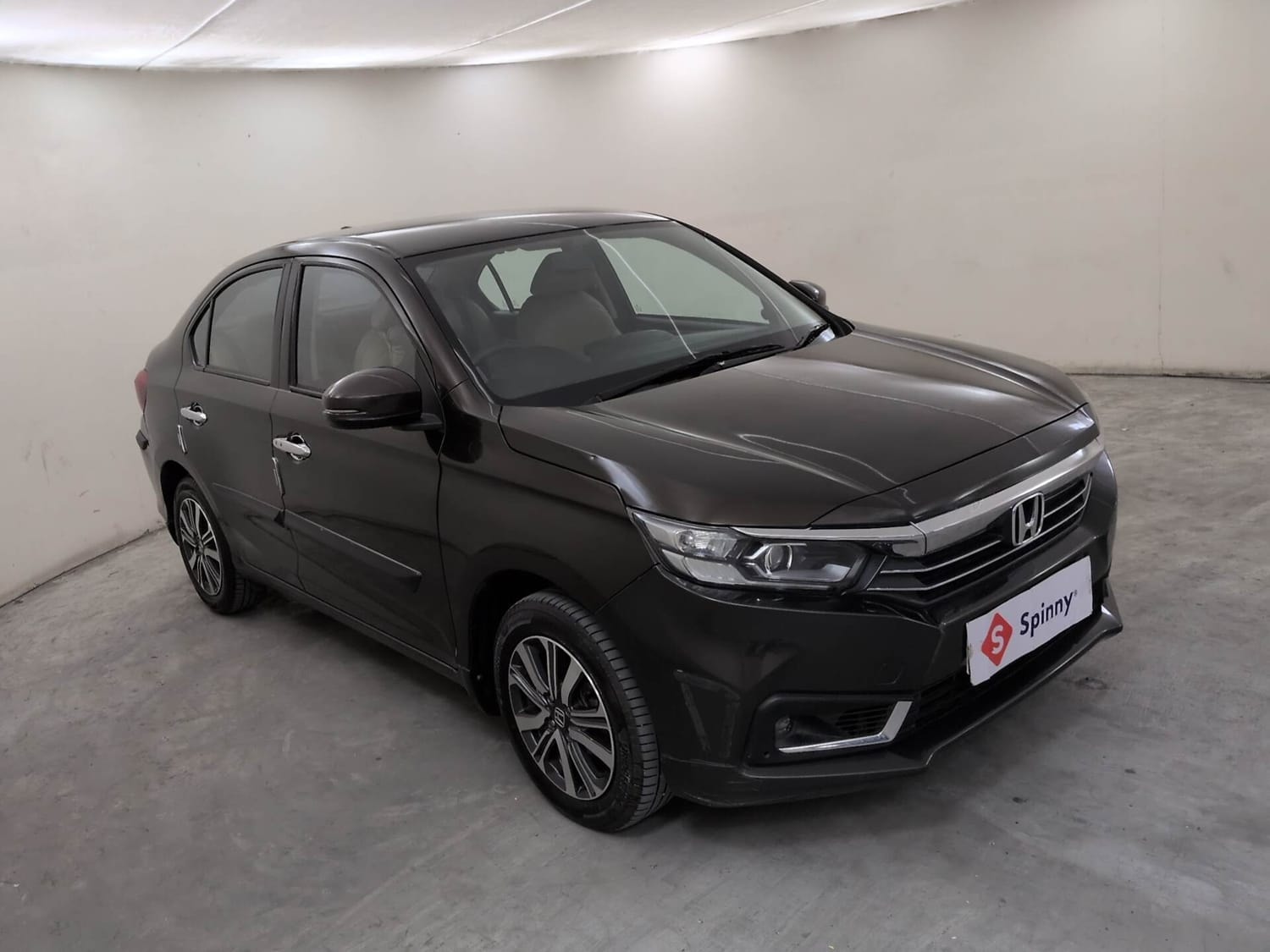 View 2022 Honda Amaze VX CVT Petrol BS IV Image 7 Used 2022 Honda Amaze VX CVT Petrol BS IV Image 7
