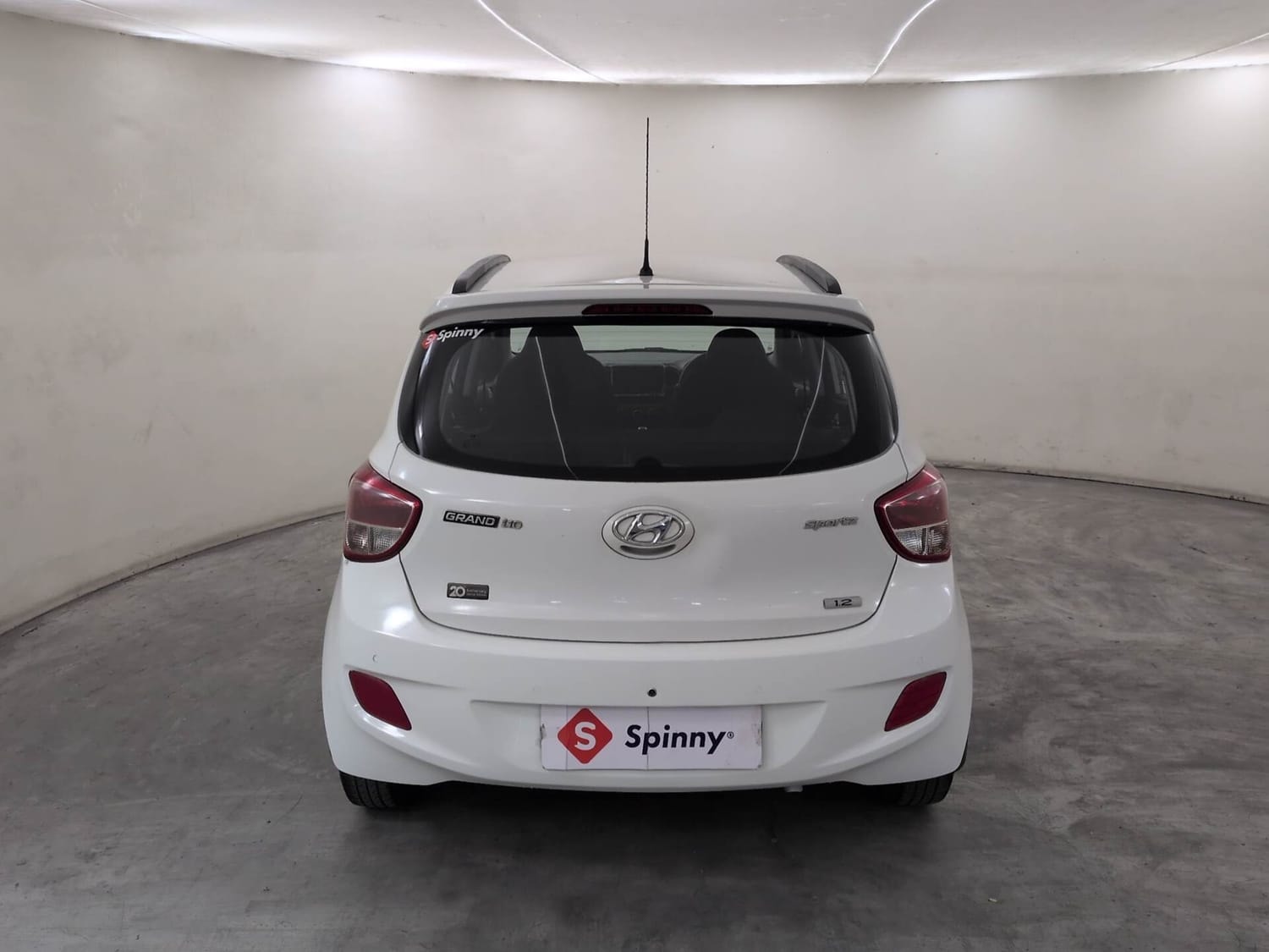 View 2016 Hyundai Grand i10 Prime Era T VTVT Image 4 Used 2016 Hyundai Grand i10 Prime Era T VTVT Image 4