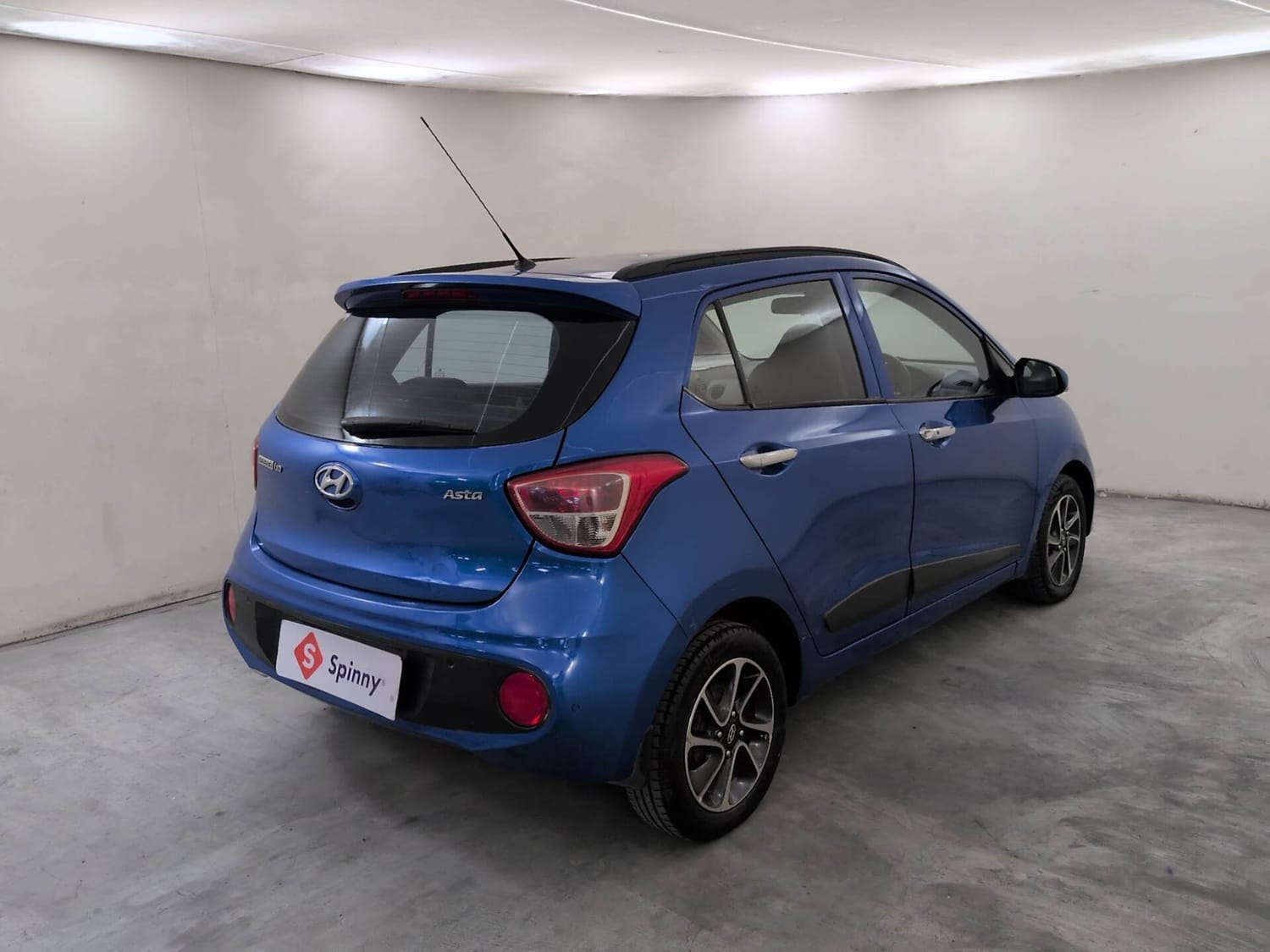 View 2018 Hyundai Grand i10 1.2 Asta Petrol Image 5 Used 2018 Hyundai Grand i10 1.2 Asta Petrol Image 5