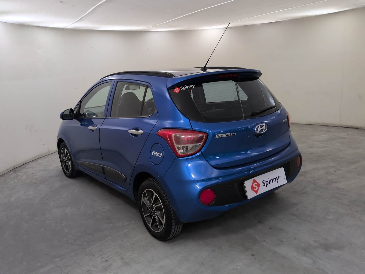 View 2018 Hyundai Grand i10 1.2 Asta Petrol Image 3 Used 2018 Hyundai Grand i10 1.2 Asta Petrol Image 3