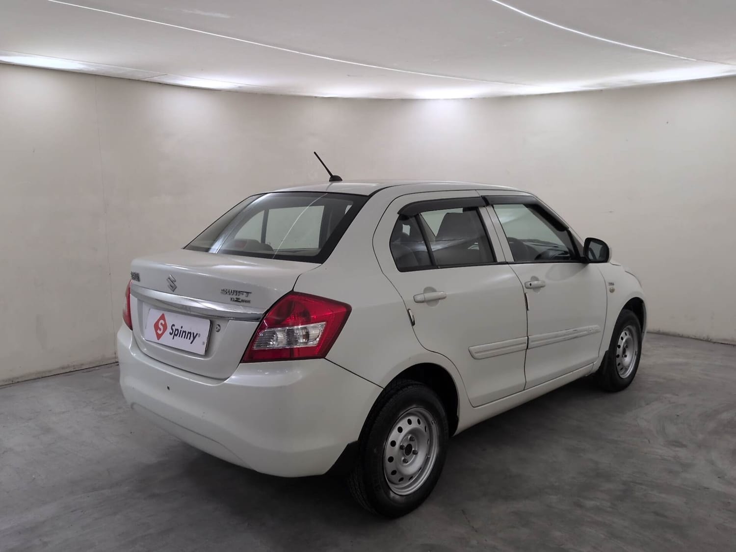 View 2016 Maruti Suzuki Swift DZire LDI Image 5 Used 2016 Maruti Suzuki Swift DZire LDI Image 5