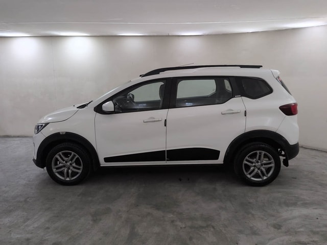 View Renault Triber Image 2 Used Renault Triber Image 2