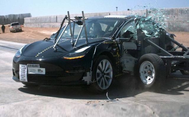 The Tesla Model 3 sedan has been recently awarded a five-star rating in a crash test conducted by the NHTSA (National Highway Traffic Safety Administration). The crash tests conducted by the auto safety agency are standard procedure for all cars sold in the United States.