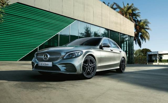 With the launch of the 2018 Mercedes-Benz C-Class, the Stuttgart-based carmaker has finally given the popular sedan the much-deserved update after four years. Here are some of the key features offered with the 2018 Mercedes-Benz C-Class.