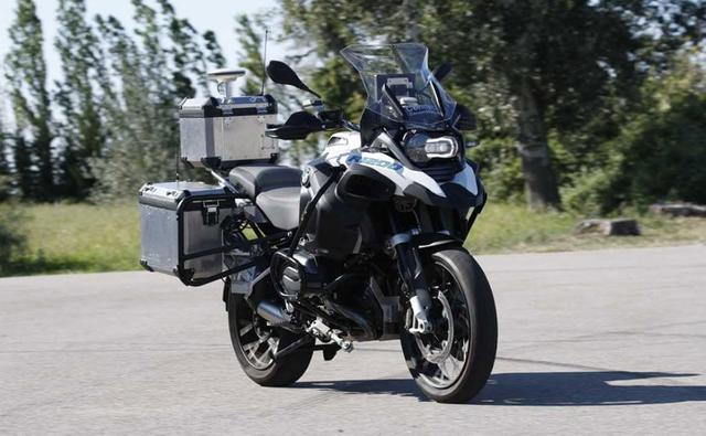 BMW Motorrad's New 'ConnectedRide' Concept Brings Autonomous Riding To Motorcycles