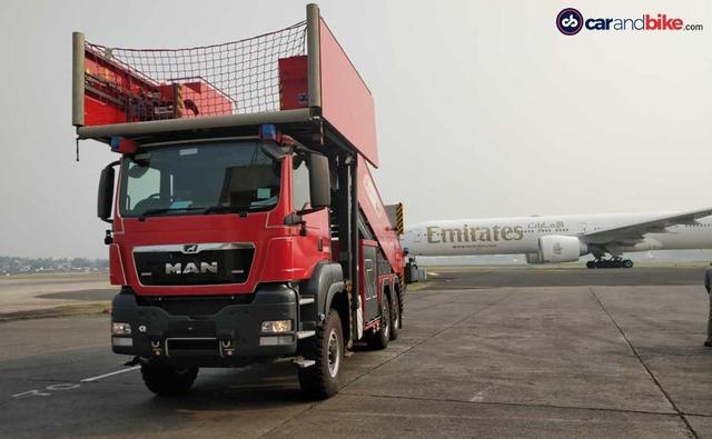 In a bid to make access to aircrafts faster during emergencies, the Mumbai International Airport (MIAL), which administers the Chhatrapati Shivaji International Airport (CSIA) has inducted the Emergency Evacuation Vehicle (EEV) in its fleet. The Mumbai International Airport becomes the first in the country to get such an advanced evacuation vehicle that can access even the largest of passenger aircrafts including the Airbus A380, the largest civlian aircraft in operation at present. This is the seventh emergency evacuation vehicle at the airport, but offers better access to aircrafts and can speed up the evacuation process in an emergency.