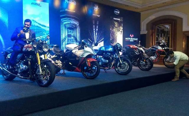 मोटोरोयाल ने भारत में 7 नई मोटरसाइकल लॉन्च कर दी हैं जो 300cc से लेकर 1000cc क्षमता वाले इंजन से लैस हैं. टैप कर जानें सभी बाइक्स के बारे में...