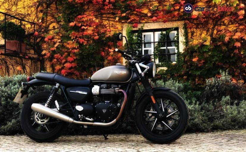Triumph Motorcycle India will be introducing the 2019 Street Twin and Street Scrambler bikes in the country on February 14, 2019. The bikes were first unveiled at the INTERMOT show in Germany last year and were also on display at EICMA later. The 2019 Triumph Street Twin and Street Scrambler get plenty of upgrades for the new model year that include both cosmetic changes and new tech wizardry on board. The bikes get a substantial upgrade over the current version and are likely to see upgrades to the pricing as well starting around Rs. 8 lakh (ex-showroom). The updated Street Twin retains the same silhouette as the current model but gets a redesigned headlamp, new machined detailing and brushed aluminium brackets.