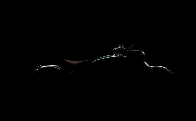 Royal Enfield has released a second teaser for its upcoming bobber-styled motorcycle concept that will make its debut at the 2018 EICMA Motorcycle Show in Milan, Italy, next week. A Royal Enfield certainly sounds like a good idea, and the teaser image gives a glimpse at the rather long motorcycle with the green finished fuel tank and gold finished forks up front. However, the big news on the Royal Enfield Bobber concept is not the bike itself but the fact that the model will carry the manufacturer's biggest engine yet. According to reports, an 834 cc V-twin engine will power the RE Bobber, which was developed by Royal Enfield with erstwhile partner Polaris Industries. The latter is known for its motorcycle brands Indian and the now defunct Victory, globally.
