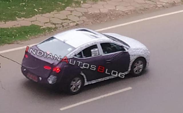 2019 Hyundai Elantra Facelift Spotted Testing In India