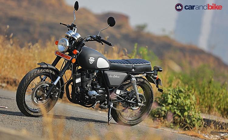 While we've seen the smashing success of Royal Enfield in recent times and more recently the hype surrounding the resurrection of the Jawa brand, a lesser-known manufacturer called Cleveland CycleWerks (CCW) also aims to tap into this segment with its range of small capacity old-school offerings. The US-based company made its India debut at the 2018 Auto Expo and has tied up with Laish Madison Werks Pvt. Ltd. for the assembly and sale of its motorcycles. The Cleveland Ace Deluxe is the first offering from the manufacturer and we took the retro motorcycle out for a spin to find out what it has to offer.