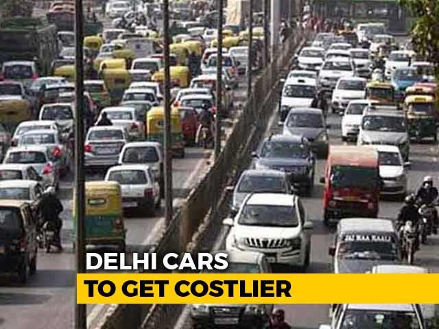 Car buyers will have to pay higher one-time parking charges in 2019 as the Delhi Transport Department has approved a recommendation for a hike by three municipal corporations of the city. According to the order, the charges will now range between Rs. 6,000 to Rs. 75,000. An order issued by outgoing Transport Commissioner Varsha Joshi on Friday said that the new parking charges will be applicable from January 1, 2019.