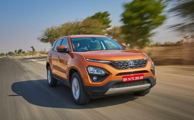 Tata Motors has recently introduced sunroof as an official accessory for the Tata Harrier SUV. Up until now, the Harrier did not come with a sunroof, even in the range-topping XZ variant, however, customers can now get it as an accessory for Rs. 95,500.
