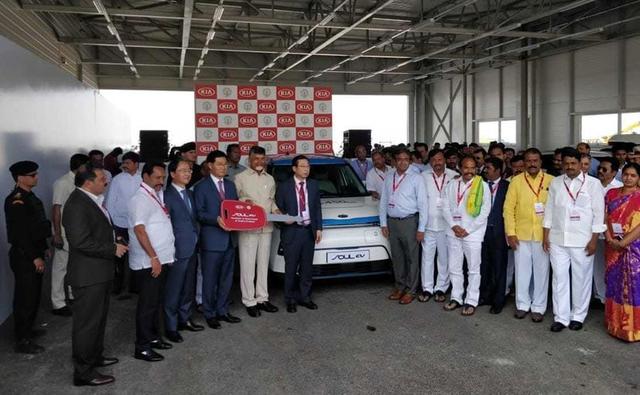Kia Motors Hands Over Soul EV To Andhra Pradesh Government