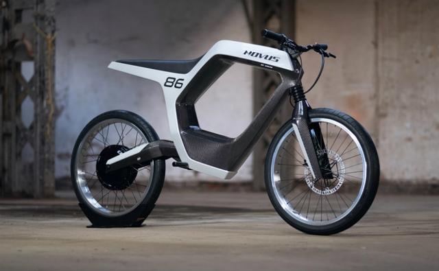 Priced at $ 39,500, the Novus electric bike is expensive, but its design certainly is futuristic. With a top speed of 96 kmph, this is no electric moped for sure.