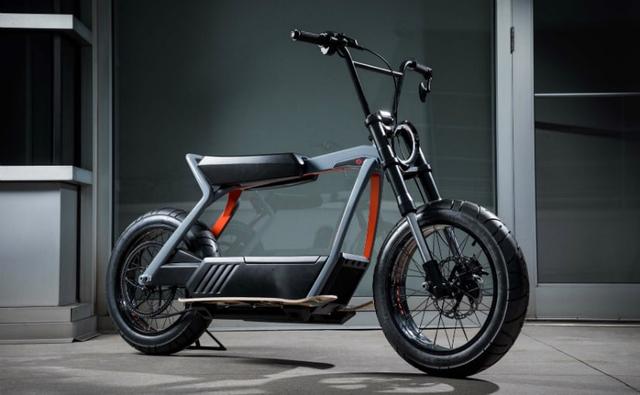 An electric scooter concept, as well as an electric dirt bike concept have been unveiled by Harley-Davidson at the Consumer Electronics Show in Las Vegas.