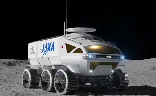The Japan Aerospace Exploration Agency (JAXA) and Toyota announced the name of its manned pressurized rover which is currently under joint research