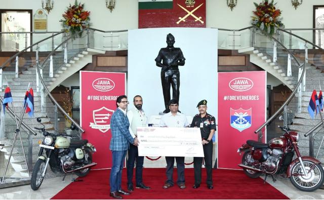 Jawa Motorcycles raised a sum of Rs. 1,49,25,000 by auctioning 13 new motorcycles from its first batch of production and donated it to the Armed Forces Flag Day Fund.