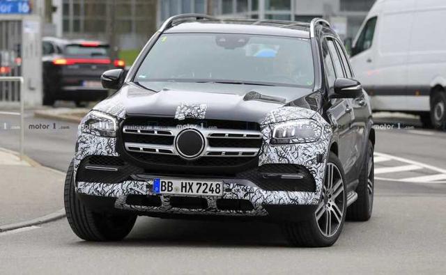 The new 2019 Mercedes-Benz GLS is all set to be unveiled at the upcoming New York Auto Show, and ahead of the SUVs official debut, a new set of spy photos have surfaced online.