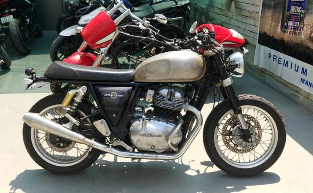 A motorcycle enthusiast wanted the suspension on his Royal Enfield Interceptor 650 to be stiffer. He swapped out the front suspension of the Interceptor with the ones on the KTM 390 Duke. Here's how it turned out to be.