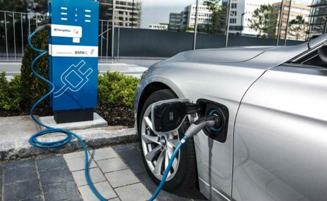 BMW To Source Battery Cells Produced Using Renewable Energy