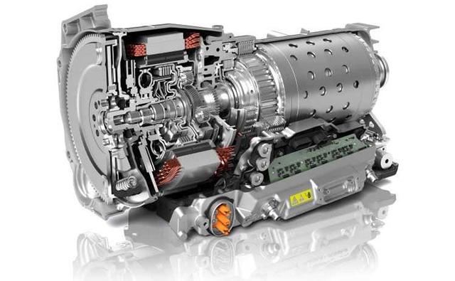 The new 8-speed automatic transmission could be installed in almost all vehicle segments with a front-longitudinal drive configuration. A technical innovation of the upgraded transmission is the integration of the electric drive.