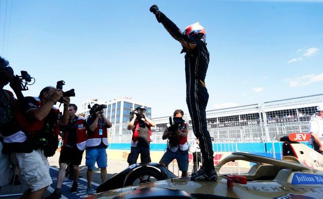 It was fitting finale to the 2018-19 FIA Formula E series with DS Cheetah driver Jean-Eric Vergne defend his world championship title. In doing so, he became the first-ever driver to become a two-time world champion of the electric racing series that completes five seasons. Vergne finished seventh in the second race of the New York e-Prix, securing crucial points as championship contenders Mitch Evans of Jaguar Racing and Lucas di Grassi of Audi Sport crashed on the final lap. It was Envision Racing's Robin Frijns who took a win in the season finale, while Vergne needed to take a points-finish to defend the title.