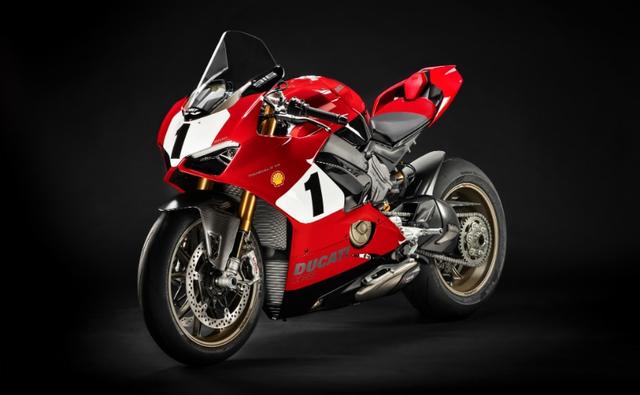 Ducati India has launched the Panigale V4 25 Anniversario 916 in India. It commemorates the 25th anniversary of the launch of the Ducati 916, one of most beautiful and iconic motorcycles to have ever been manufactured.