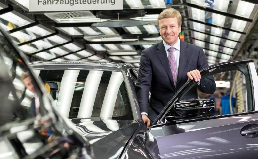BMW CEO Urges Staff To Narrow Sales Gap With Mercedes