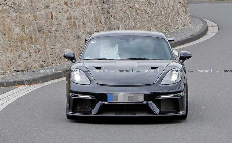 Porsche 718 Cayman GT4 RS Spotted Testing