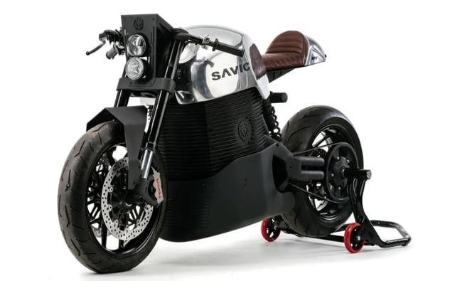 The C-Series is the latest model from Australian electric motorcycle manufacture Savic, and it's available in three trims - with different performance, range and cycle parts.