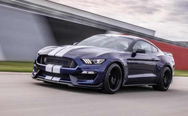 The new Ford Mustang Shelby GT350 also benefits from the Ford Performance package as it now gets latest improvements in tire, aerodynamics and chassis technology.