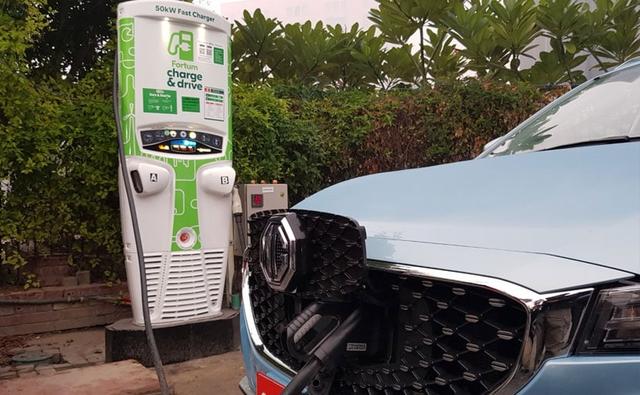 The state government has approved a single window process that will take care of all details, approvals and documentation required for EV charger installation at private houses, housing societies, schools and hospitals among others.
