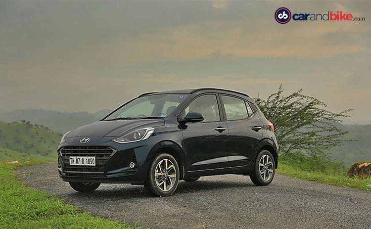 Hyundai India is offering attractive offers and special discount offers for the month of August to lure new customers. The carmaker is offering special offers & benefits up to Rs. 60,000 on its cars this month.