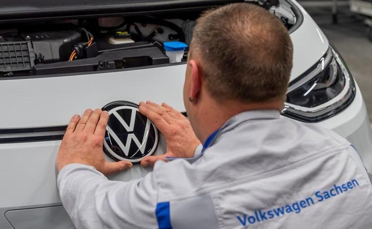 Volkswagen Expects Single-Digit Sales Decline In China This Year