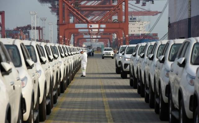 China Auto Sales Growth Seen For Second Straight Month, Boosting Recovery Hopes