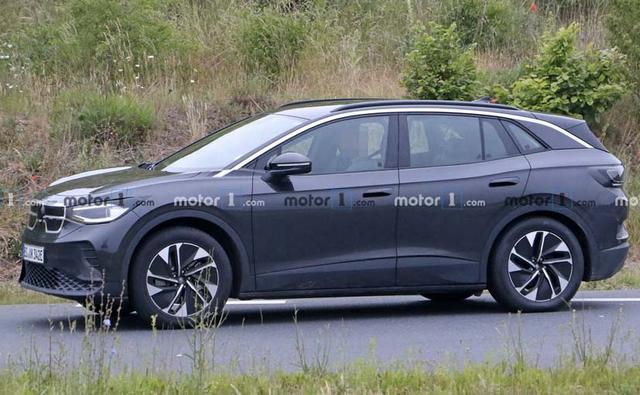 Volkswagen ID.4 All-Electric Crossover Spotted Testing