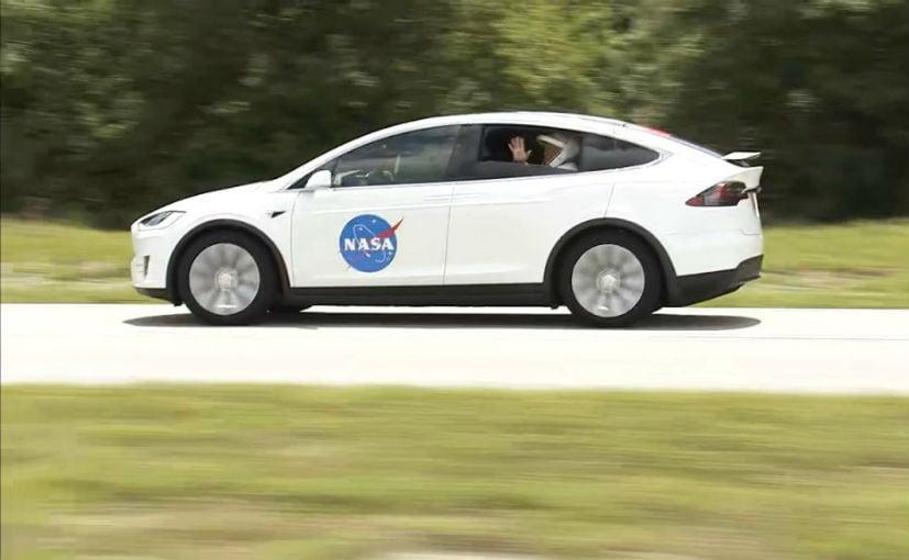 A Tesla Model X Transported SpaceX Astronauts To The Shuttle On Launch Day
