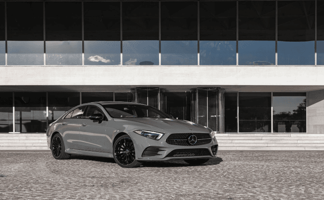 The 2021 Mercedes-Benz CLS will be offered in two new body colours and will be equipped with the latest MBUX infotainment system along with updated driver assist features.