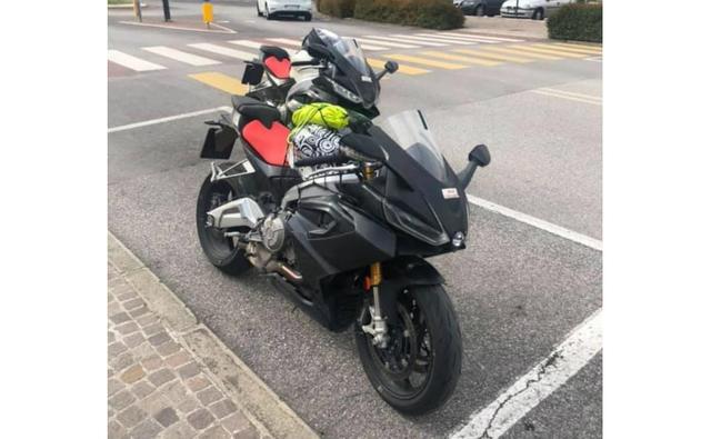 The upcoming Aprilia RS 660 has been spotted on public roads undergoing tests once more.