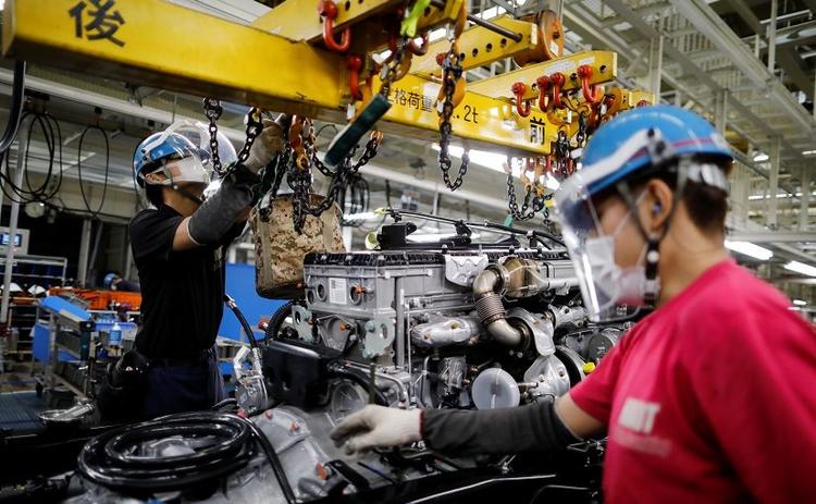 Japan's Factory, Retail Sectors Slump As Pandemic Hits Auto Sector