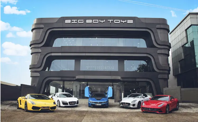 Big Boy Toyz' New Program Lets You Sell Your Luxury Car In 29 Minutes
