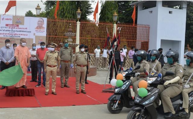 Hero MotoCorp presented 100 scooters to the women officers of the Gorakhpur Police department in Uttar Pradesh. The presented scooters included Hero Destini 125 and the Hero Maestro Edge 125.