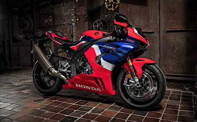 Honda Motorcycle and Scooter India has opened the order books for the 2020 Honda CBR1000RR-R Fireblade and the Fireblade SP. Both motorcycles will be brought to India as completely built units (CBUs) and Honda confirms that deliveries of the motorcycles will begin towards the end of August 2020.
