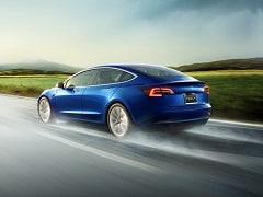 Tesla Cars Will Soon Be Able To Detect Speed Limit Signs