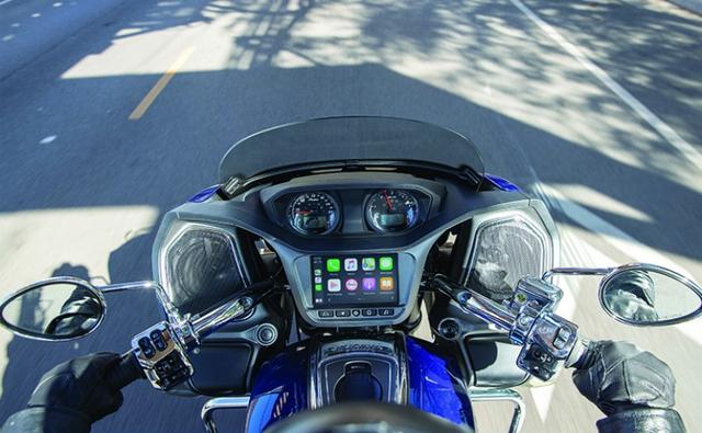 Apple CarPlay can be integrated only in certain 2020 Indian Motorcycle models, including the Indian Chieftain, Indian Roadmaster and Indian Challenger.