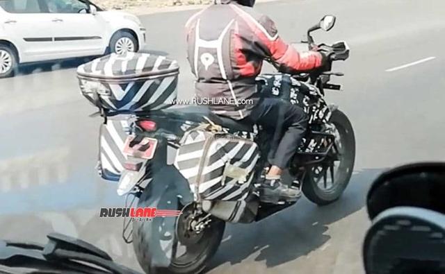 Spy photos of the upcoming KTM 250 Adventure have yet again surfaced online, and this time around the prototype motorcycle was spotted with touring accessories.