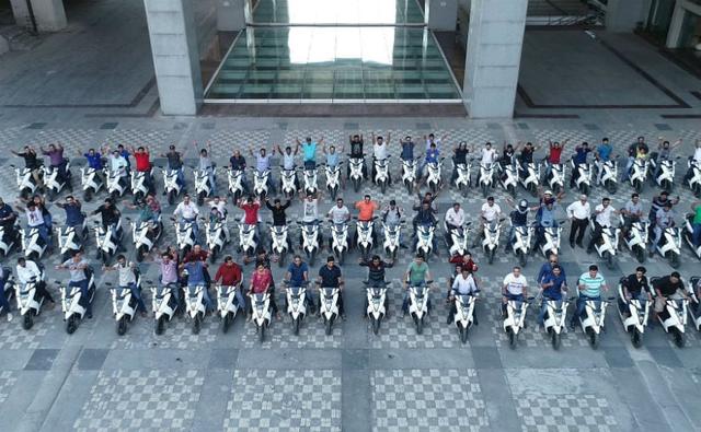 Existing Ather 450 customers can share a referral code with their friends and family who want to purchase the electric scooter and avail monetary credits worth Rs. 2500 benefitting new and current owners.