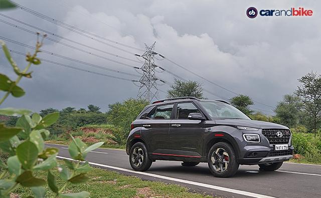 We think that the SX is the more value for money trim as it offers almost all bells and whistles you expect on an upmarket subcompact SUV, and you won't really miss having any feature offered on the range-topping SX(O) variant.
